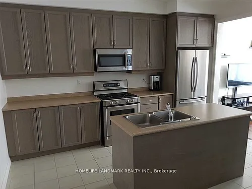 114 Alexie Way Photo 1