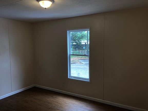 3rd image of 7318 Hayward Ave Lot 33