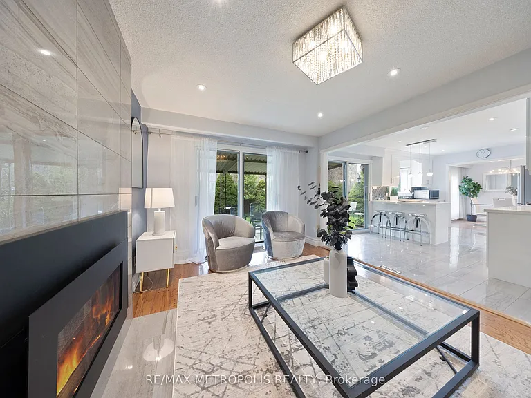 754 Eyer Dr #UPPER — Photo 23
