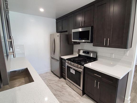 2nd image of 3808 S Bronson Ave #5
