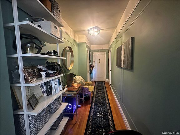 5th image of 1468 Midland Avenue #2F