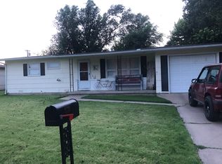 830 N Calhoun Ave, Liberal, KS 67901