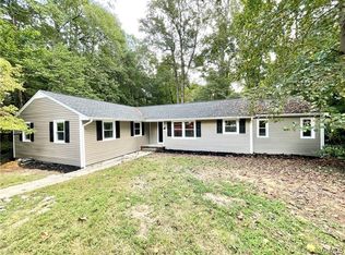 64 Marina Rd, Lancaster, VA 22503
