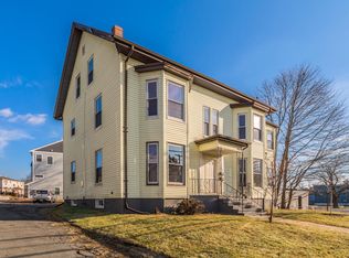 697 Summer St, Lynn, MA 01905