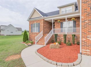 8187 McClanahan Dr, Browns Summit, NC 27214