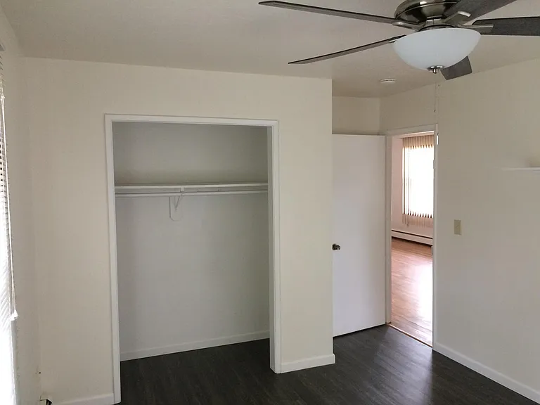 719 Edward St #B — Photo 7