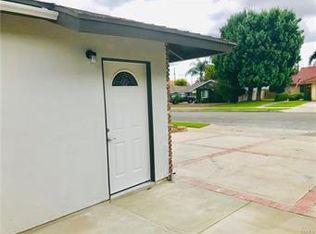 1361 Garland Ave #B, Tustin, CA 92780