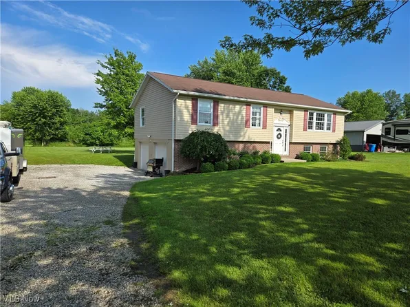 16535 Hosmer Rd, Middlefield, OH 44062