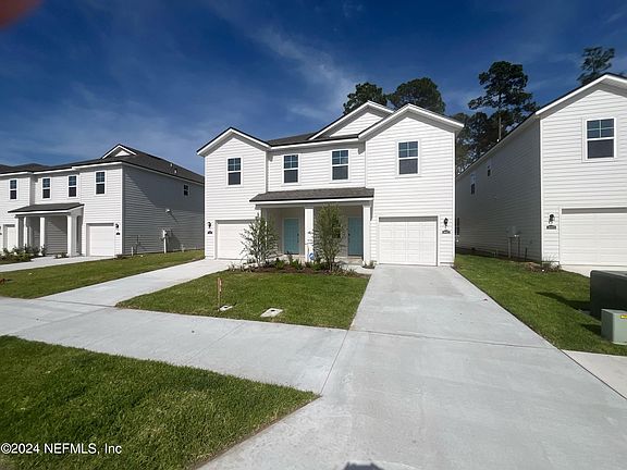 3rd image of 14468 MACADAMIA Lane #264