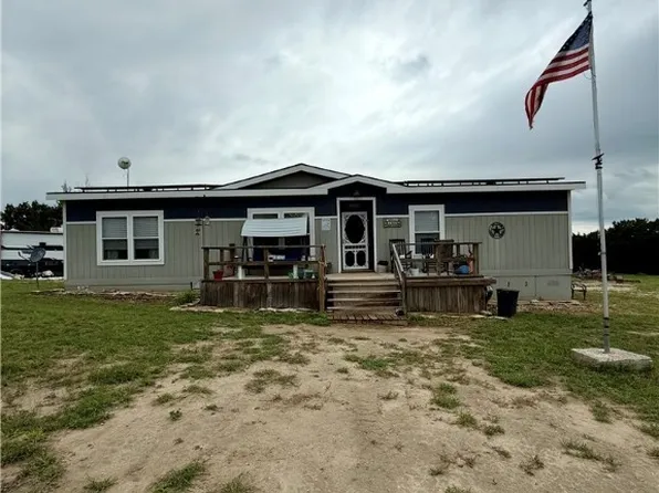 445 Beadle Rd, Gatesville, TX 76528