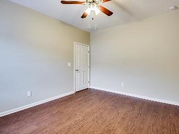 3rd image of 7154 Somerset Springs Dr