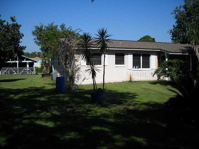 2nd image of 1530 Hancock Lone Palm Rd