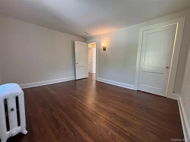 23 Perry Ave — Photo 36