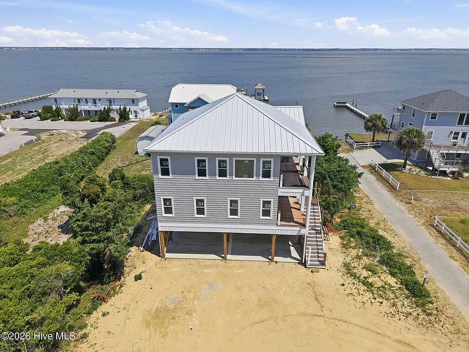 1st image of 2302 Emerald Drive