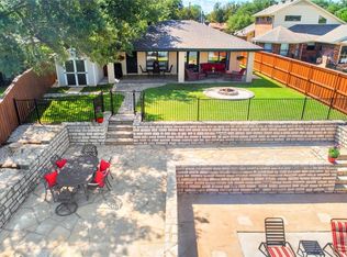 4113 Apache Trail Ct, Granbury, TX 76048