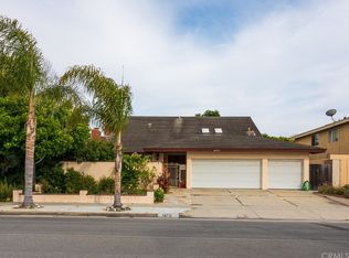 16712 Bolero Ln, Huntington Beach, CA 92649