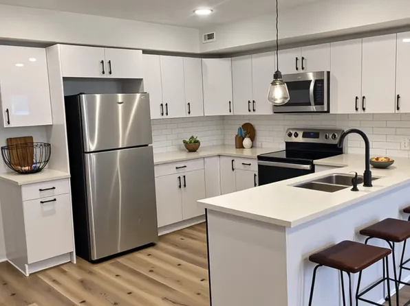 2416 Clifford St #3, Philadelphia, PA 19121