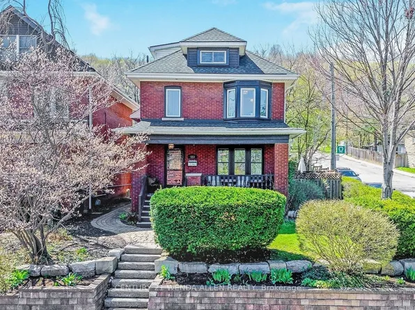 123 Hillcrest Ave, Hamilton, ON L8P 2X1