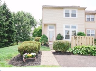 33 Citadel Cir, Chalfont, PA 18914