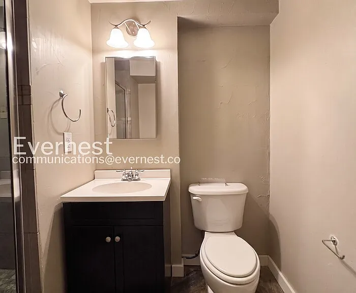 1661 S Pearl St — Photo 12