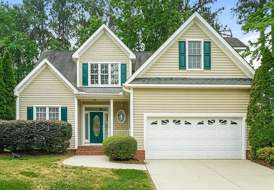429 Longbourn Dr