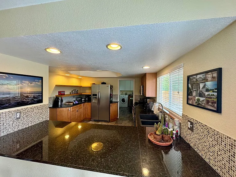 7830 Durham Way — Photo 4