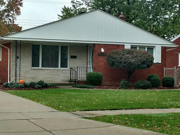 2nd image of 21636 Winshall St