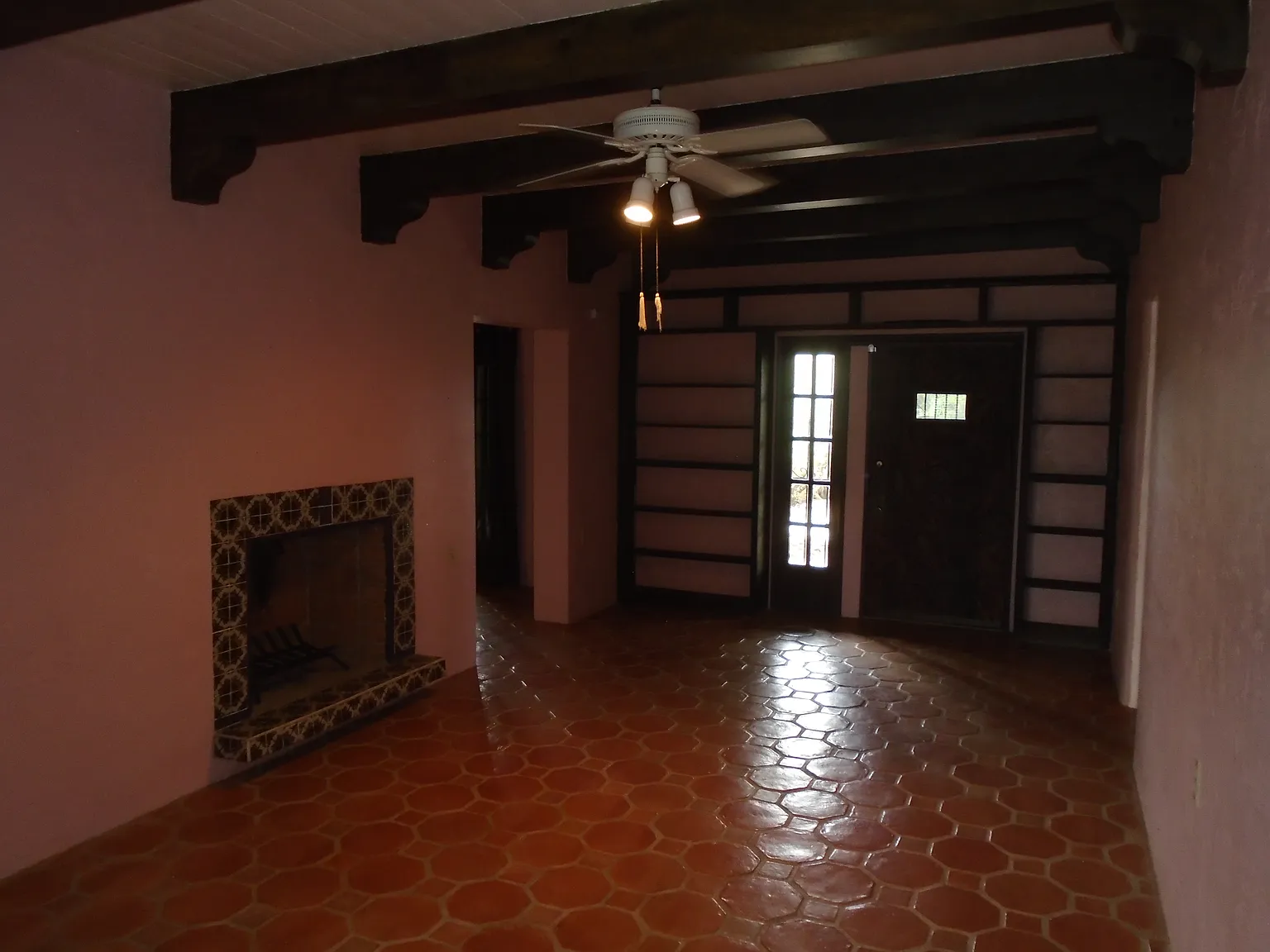 2 bed, 2286 sqft, $2,500 — Photo 4