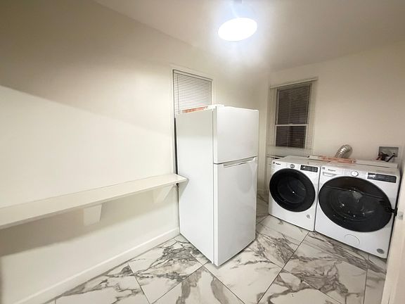 4th image of 320 Palisade Ave #2E