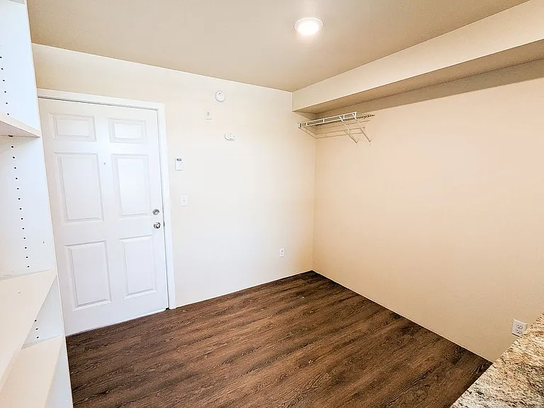 Vision 5 Apartments — Photo 69
