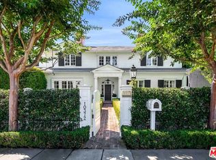 10372 Strathmore Dr, Los Angeles, CA 90024