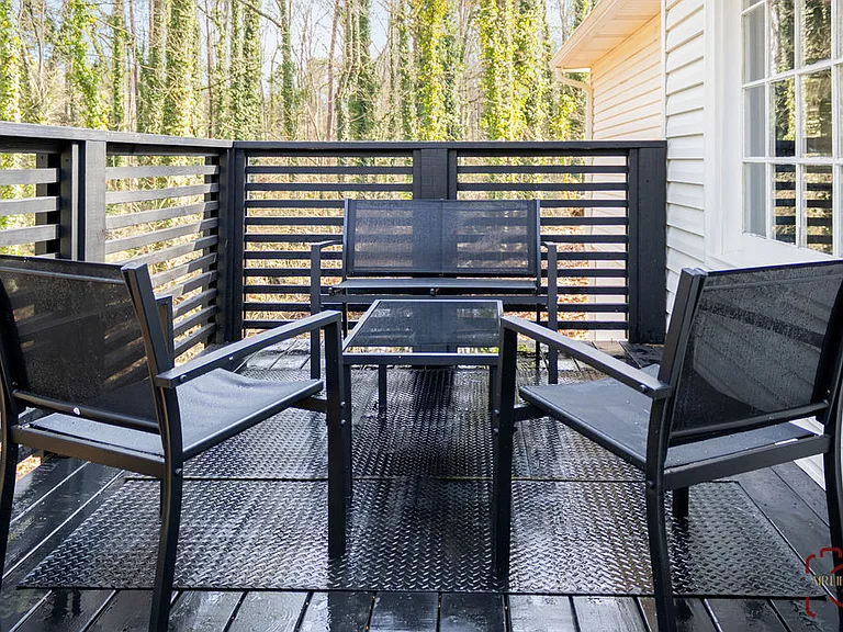 31 Saratoga Dr — Photo 36
