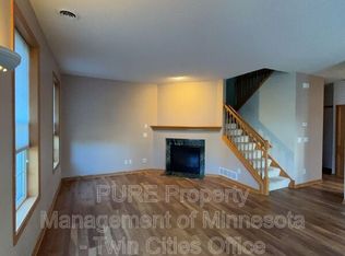 1033 Traditions Ct, Chaska, MN 55318