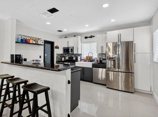 6120 NW 110th Ter, Hialeah, FL 33012