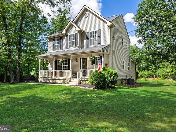 2nd image of 549 Jackson Rd