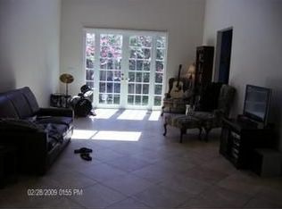 1252 Grant Ct, Hollywood, FL 33019