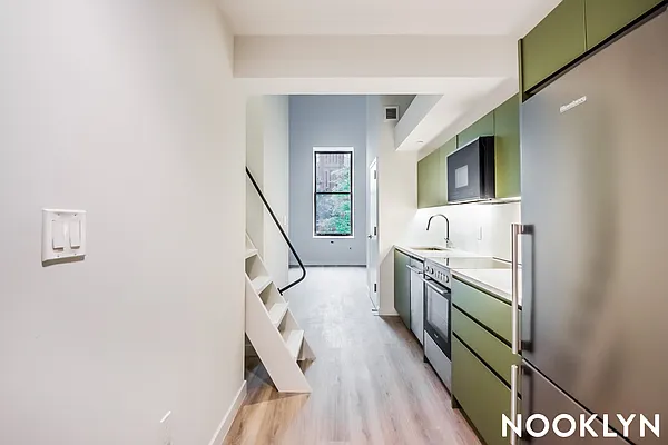 Rented by Nooklyn NYC LLC | media 34