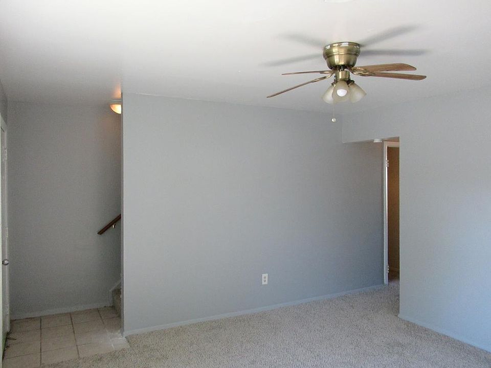 1st image of 1555 Darren Cir