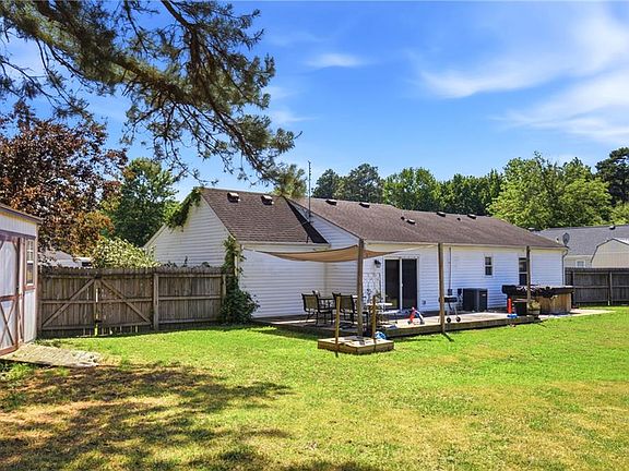 5th image of 4004 Lanae Ct