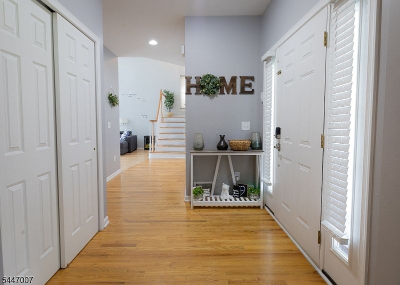1st image of 184 Bowers Ave