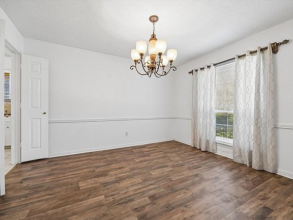 5th image of 22306 N Rebecca Burwell Ln