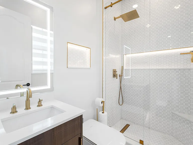 112 Tulip Tree Ct — Photo 37