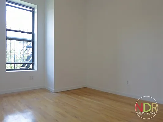 Rented by Next Door Realty NYC | media 2