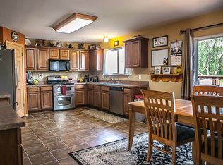 923 Appaloosa Trl, Plano, IL 60545