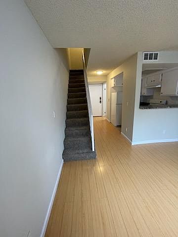1st image of 10238 Tujunga Canyon Blvd #6