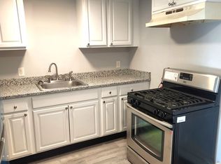 86-88 W Lawn Ave #6, Pawtucket, RI 02860