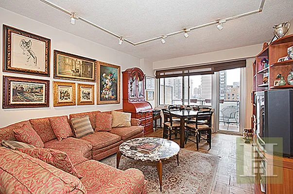 Sold by Halstead Real Estate | media 18