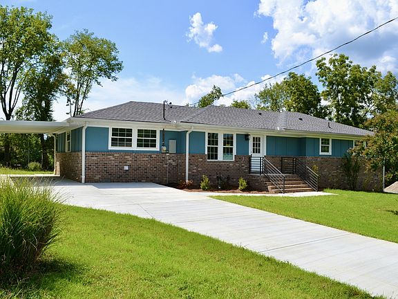 3rd image of 108 Jennings Dr