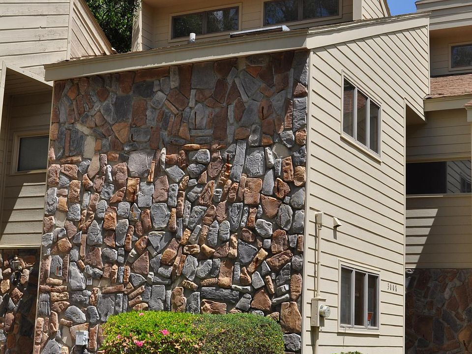 Front view of townhouse