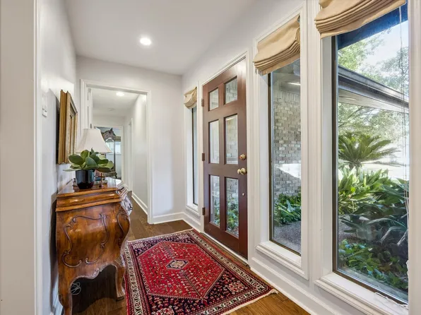 5222 Birdwood Rd, Houston, TX 77096